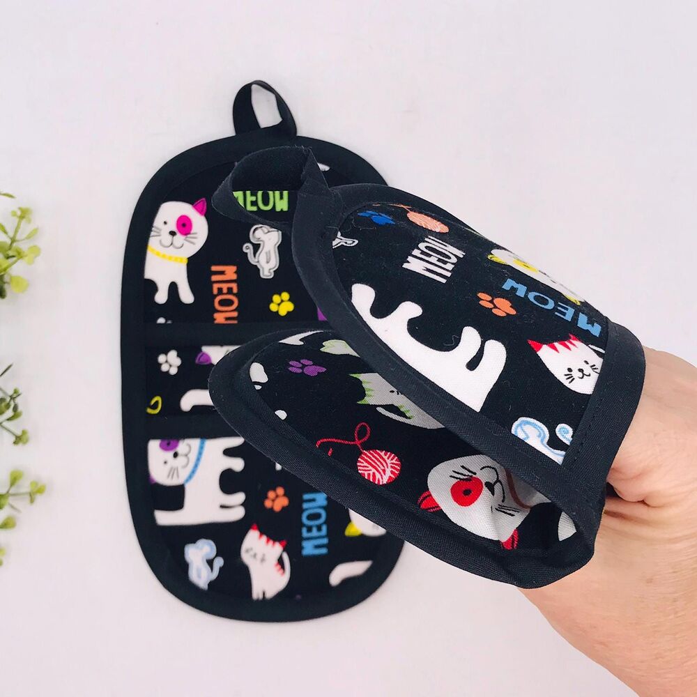 Set of 2 Finger Hotpad Potholders, Colorful Cats Meow on Black, 2 Piece Set